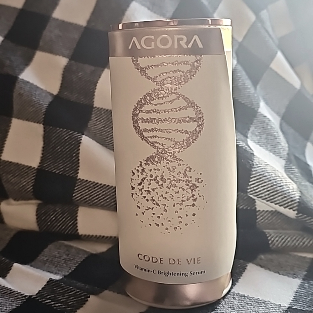 Agora Vitamin C brightening serum